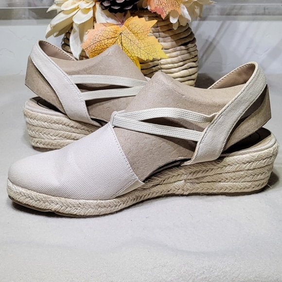 LifeStride Women's NIB Almond Milk Katrina 2 Espadrille Wedge Sandals Size 7.5M - Picture 12 of 16